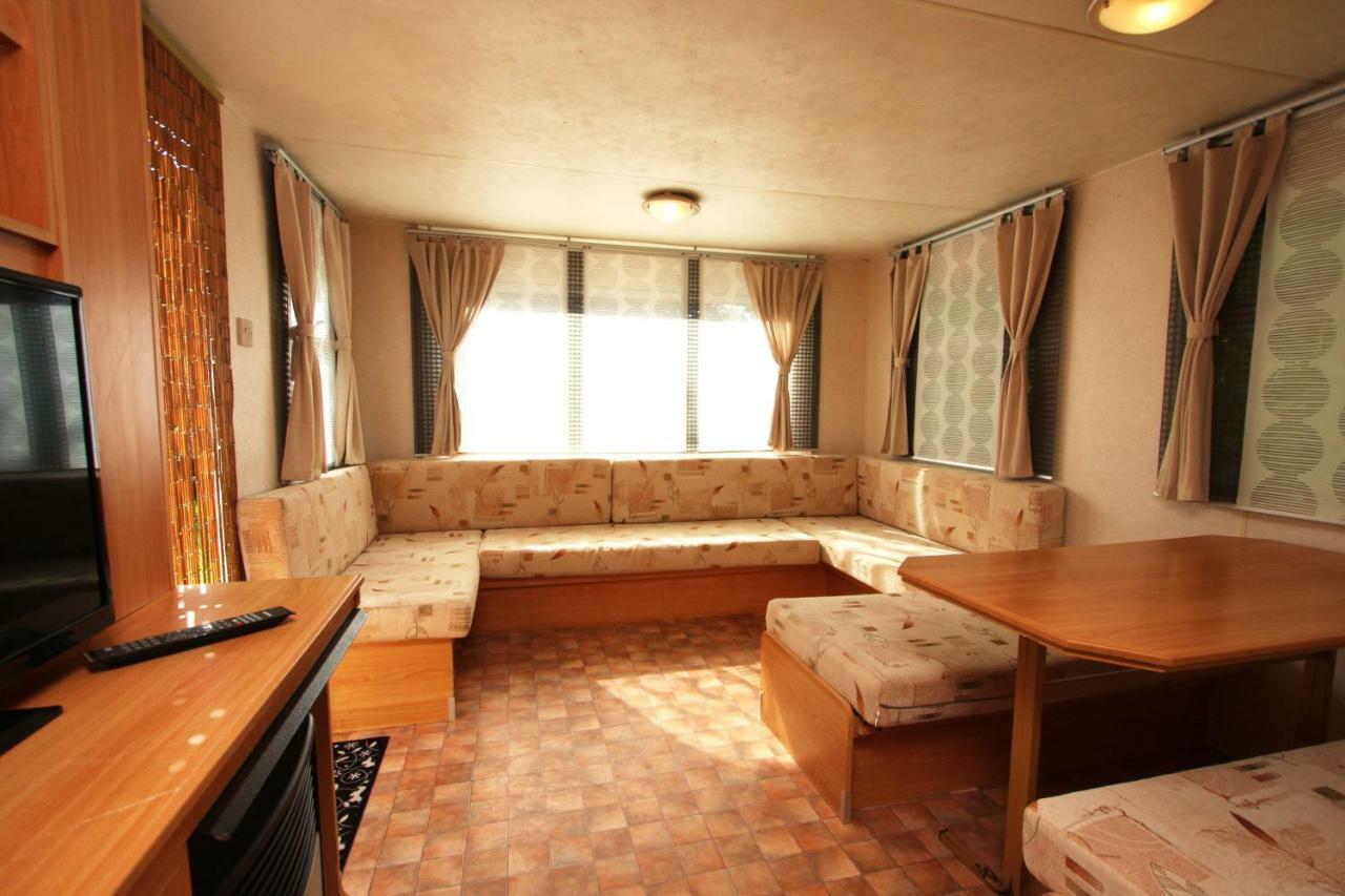 Mobilhome Markgrafenheide Fuer Familie Und Monteure Luaran gambar